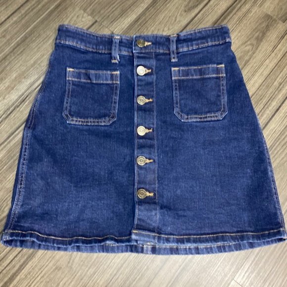GAP Dresses & Skirts - Vintage Gap Denim Skirt Button Front  Pocket 4/27
